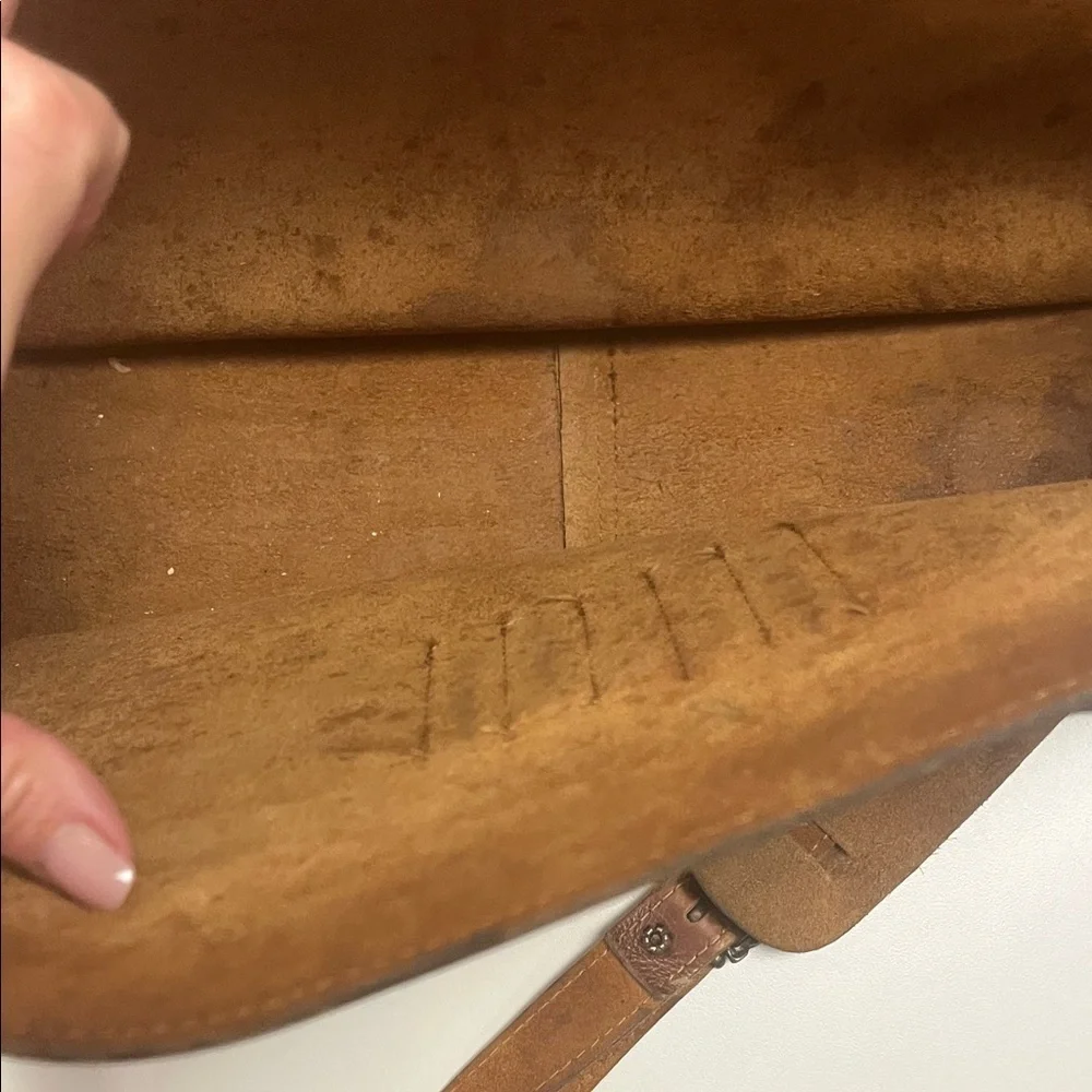 Naturally Yours Brown vintage Leather Briefcase with long adjustable strap
